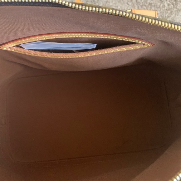 Authentic LV Alma - Picture 7 of 10